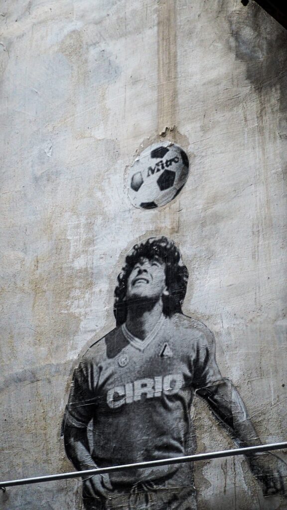 Maradona mural